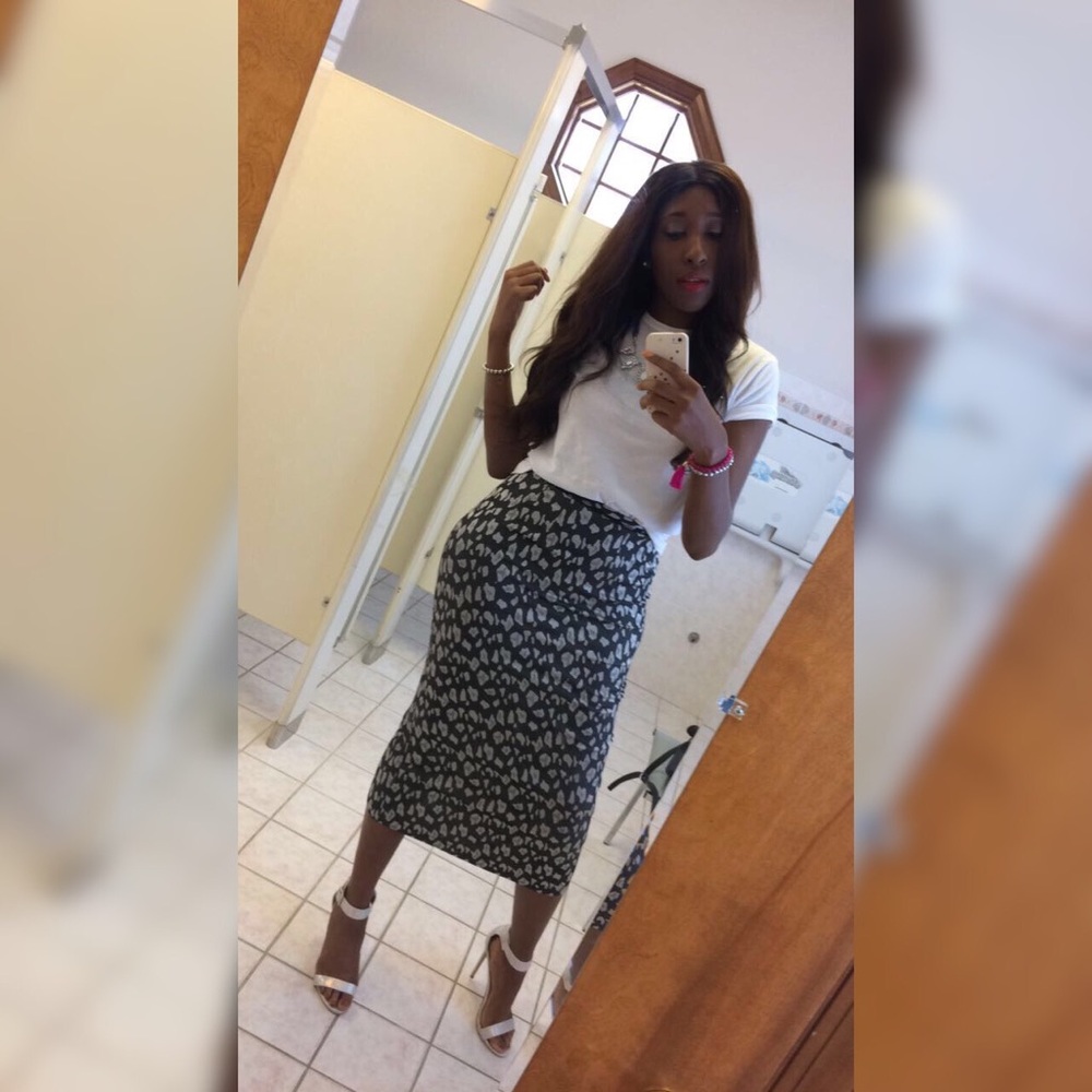 Vintage Grey Leopard Print Skirt